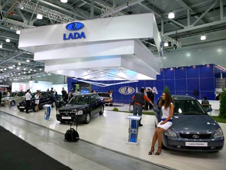 На Московському автосалоні «АвтоВАЗ» представить три світові прем'єри: концепт-кар, що демонструє майбутній дизайн автомобілів Lada, нове покоління моделі Kalina і свій перший електрокар   Фото: mas-expo