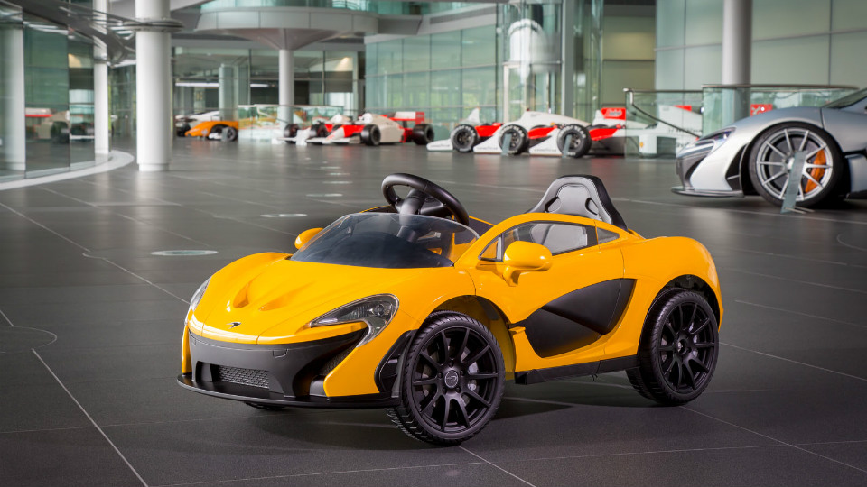 Дитячий електромобіль McLaren надійде в продаж в жовтні 2016 року