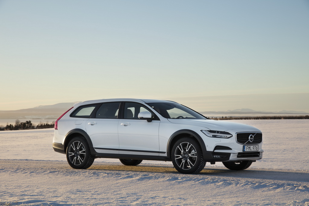 Альтернатива Volvo V90 Cross Country на ринку: