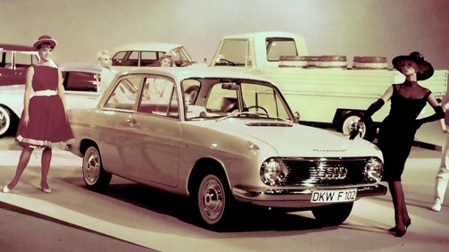 У період з 1958 по 1959 р акції Auto Union поступово повністю викупила компанія Daimler-Benz