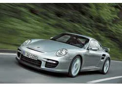 На титул кращого потужного двигуна в цьому році претендували п'ять компаній - Audi, BMW, Ferrari, Nissan і Porsche