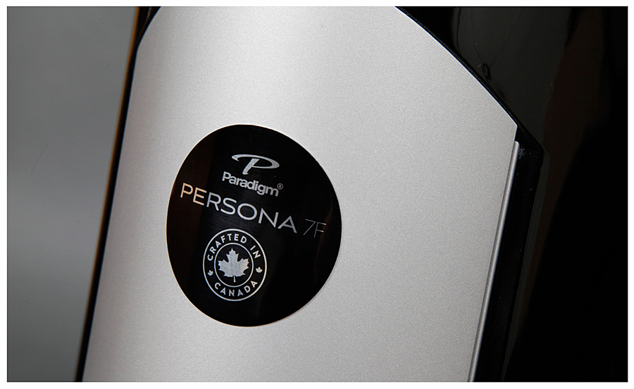 У нашу лабораторію приїхали підлогові колонки Paradigm Persona 7F, що відрізняються від флагманських Persona 9H відсутністю активної бас секції та системи калібрування ARC