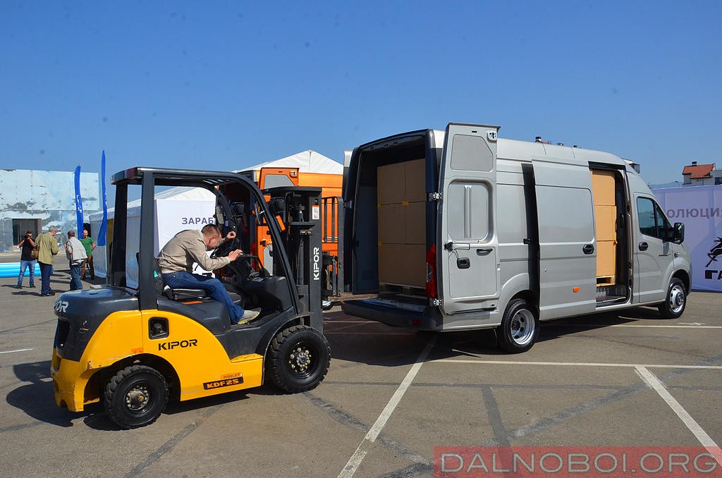 Щоб довести свою спроможність, клієнт вимагає якість