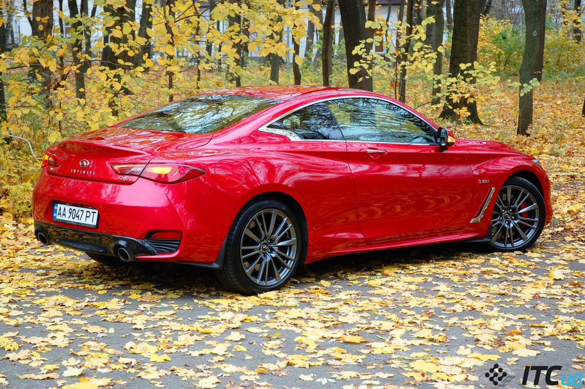 Ось він повинен бути таким з усіма його плюсами і мінусами - тому, що це Infiniti Q60S і крапка