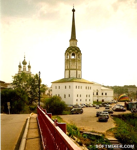 Тихвинська церква є пам'яткою архітектури федерального значення