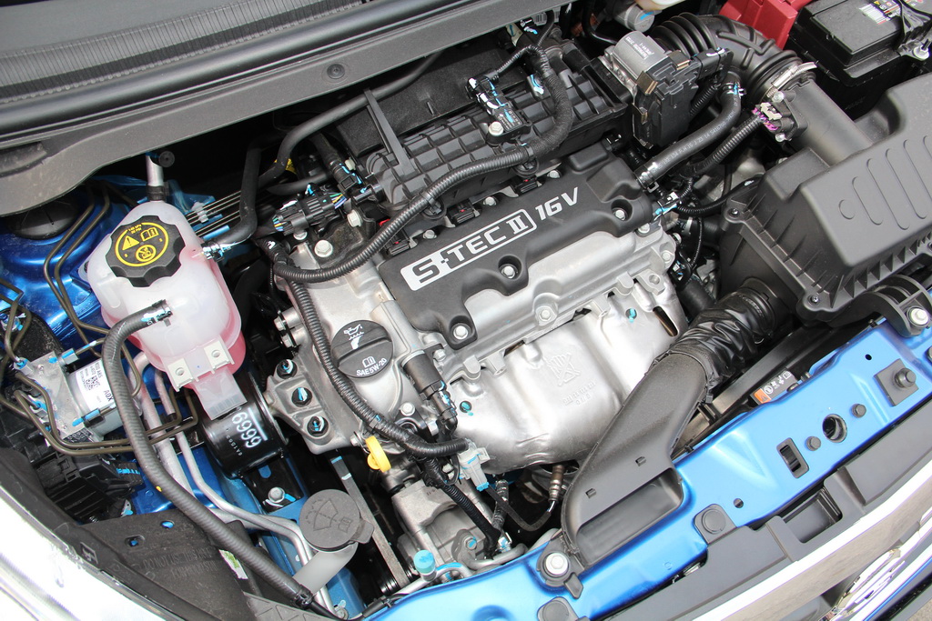 Адже автоматична коробка вільна оперувати всього 4-ма ступенями