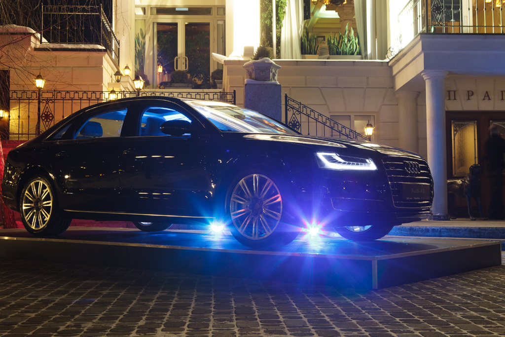 Седан представницького класу Audi A8 дебютував у вересні минулого року на Франкфуртському автосалоні