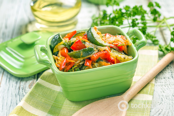 Літні овочеві рагу: кабачкова рагу