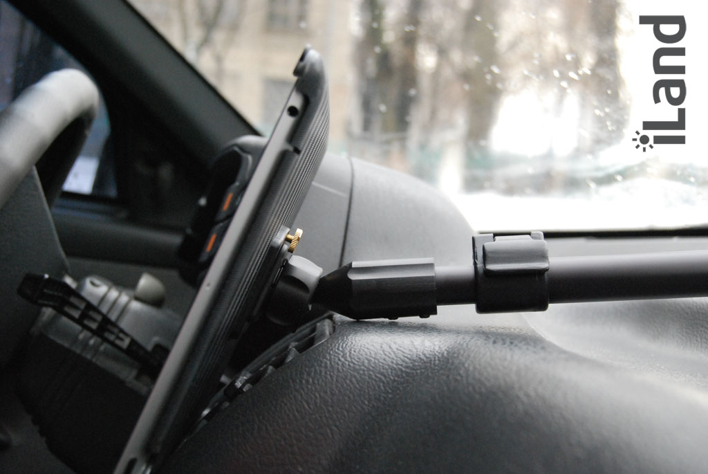 Але в цьому випадку він може перекрити вентиляційні отвори в центральній частині торпеди