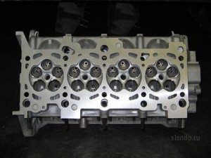Головка блоку циліндрів - один з найважливіших вузлів двигуна, тільки на перший погляд здається досить простим пристроєм