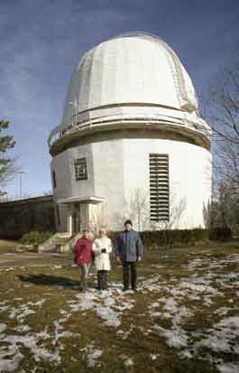 Сєвєрного, працював центр, куди стікалися спостереження Сонця зі всіх обсерваторій СРСР, і на їх основі давався прогноз небезпечних спалахів
