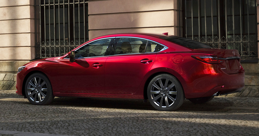 Тому наліт розкоші тепер покладено і найбільшою легковий моделі марки: оновлена ​​Mazda 6 представлена ​​на автосалоні в Лос-Анджелесі