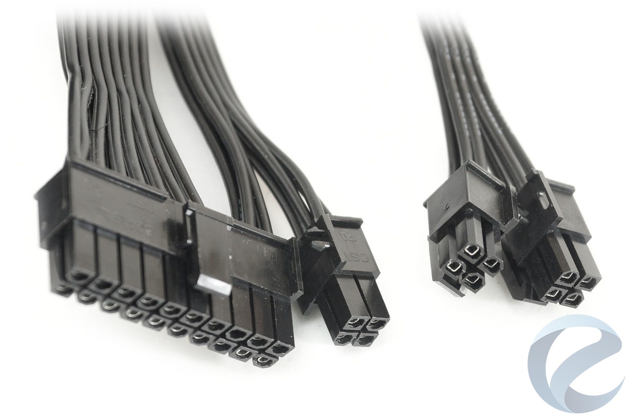 Всі розбірні колодки на кабелях, крім PCI-E, з'єднуються на засувках