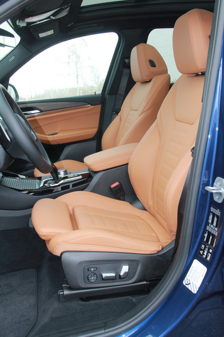 Це більше заявлених показників, але цілком очікуваний для 2-літрового турбомотора результат