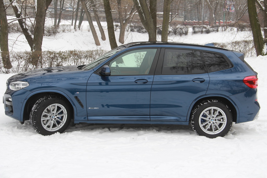 І при цьому він не виглядає клоном іншої моделі