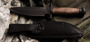 Ножі ДВ-1 і ДВ-2, що відрізняються тільки довжиною клинка, розроблені на замовлення і в співробітництві з бійцями далекосхідного спецназу