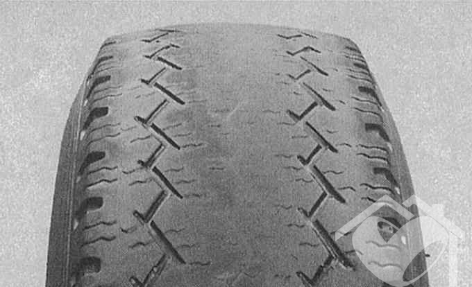 Зменшення плями зіткнення шини з дорожнім покриттям спричиняє зменшення стабільності управління