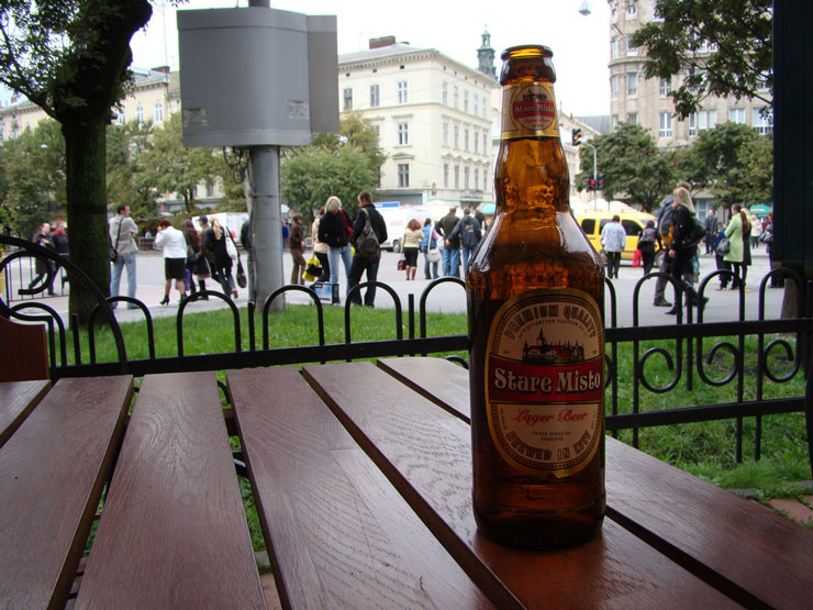 22 сентября Киевсовет проголосовал за запрет продажи алкогольных напитков в магазинах в городе с 23:00 до 10:00