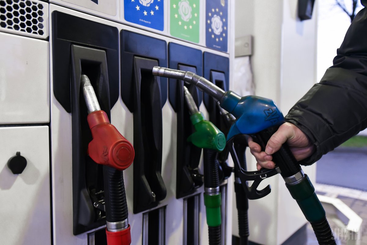 Ряд мереж АЗС знизили ціни на бензин і дизпаливо на 0,2-1 грн за літр